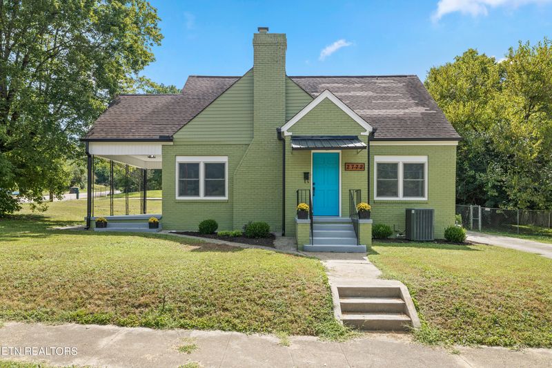2772 Selma Ave, Knoxville, TN 37914