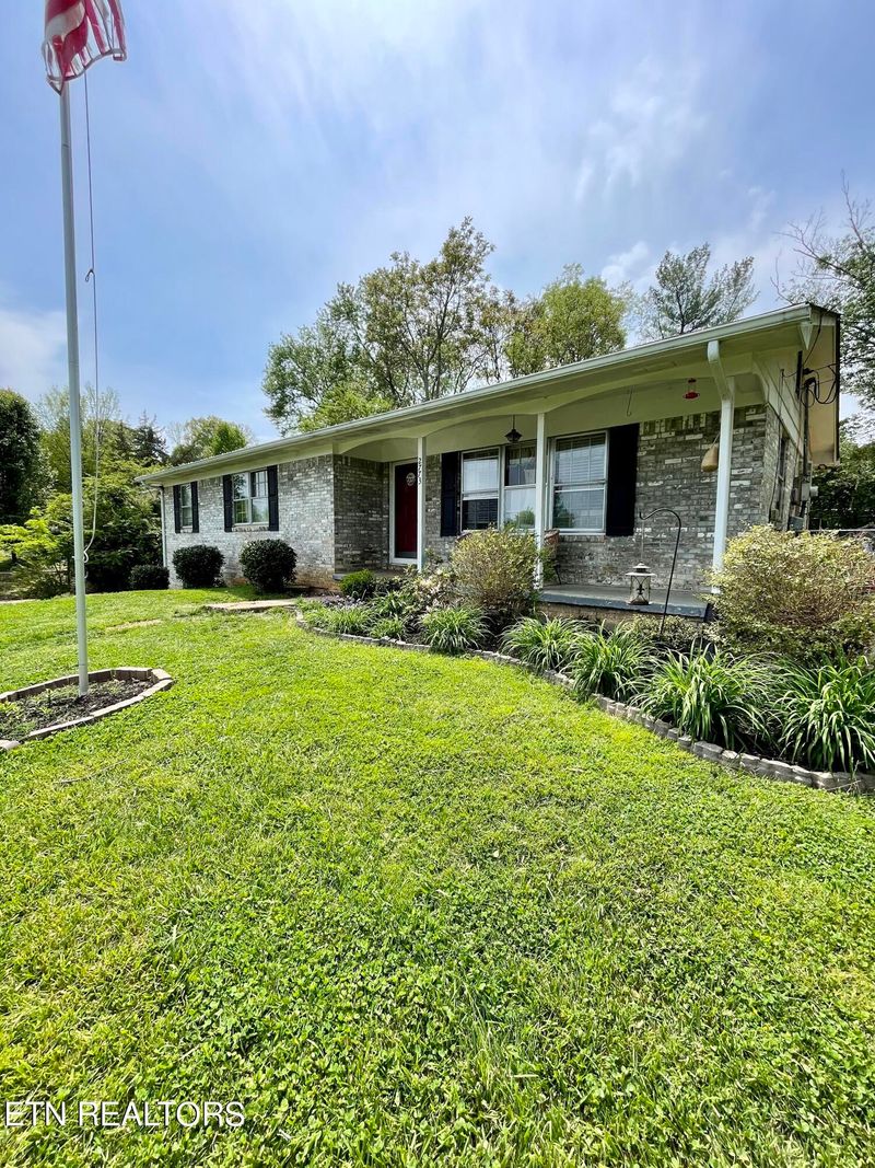 2773 Robin Cir, Morristown, TN 37813