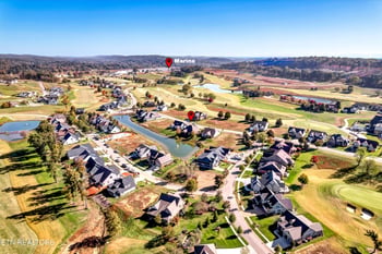 2775 Old Club Rd, Loudon, TN 37774
