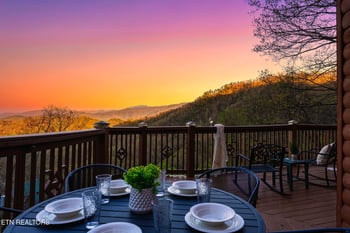 2775 Overholt Tr, Sevierville, TN 37862