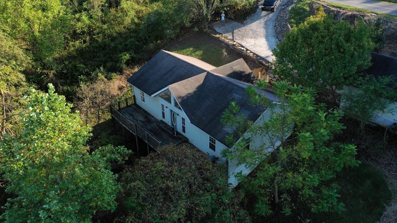 279 Alder Shore Ln, Lafollette, TN 37766