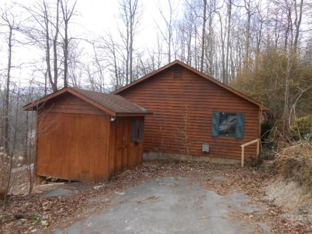 279 Bibee Ln, Caryville, TN 37714