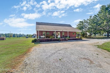 279 Smith Rd, Crossville, TN 38571