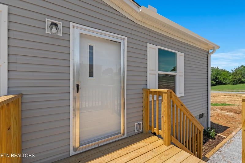 279 Thompson Rd, Madisonville, TN 37354