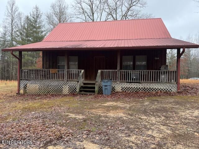 279 White Oak Cir, Sunbright, TN 37872