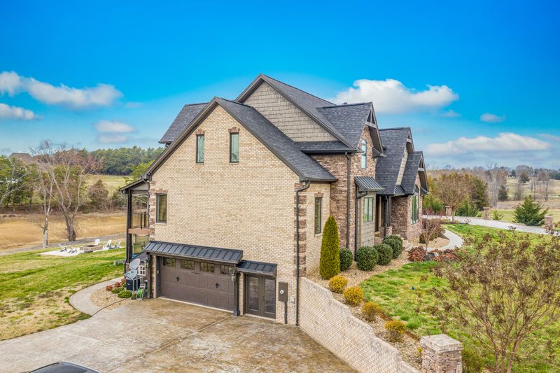 2791 Kidwell Ridge Rd, Morristown, TN 37814