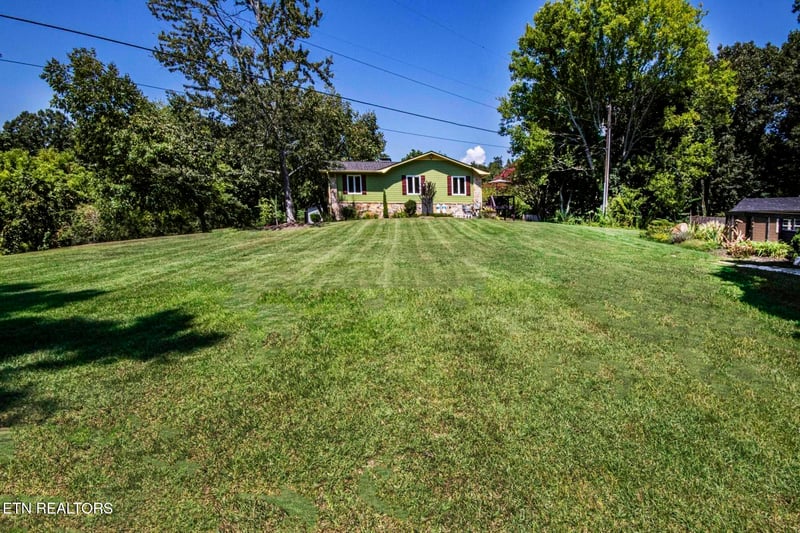 27920 Hines Valley Rd, Loudon, TN 37774