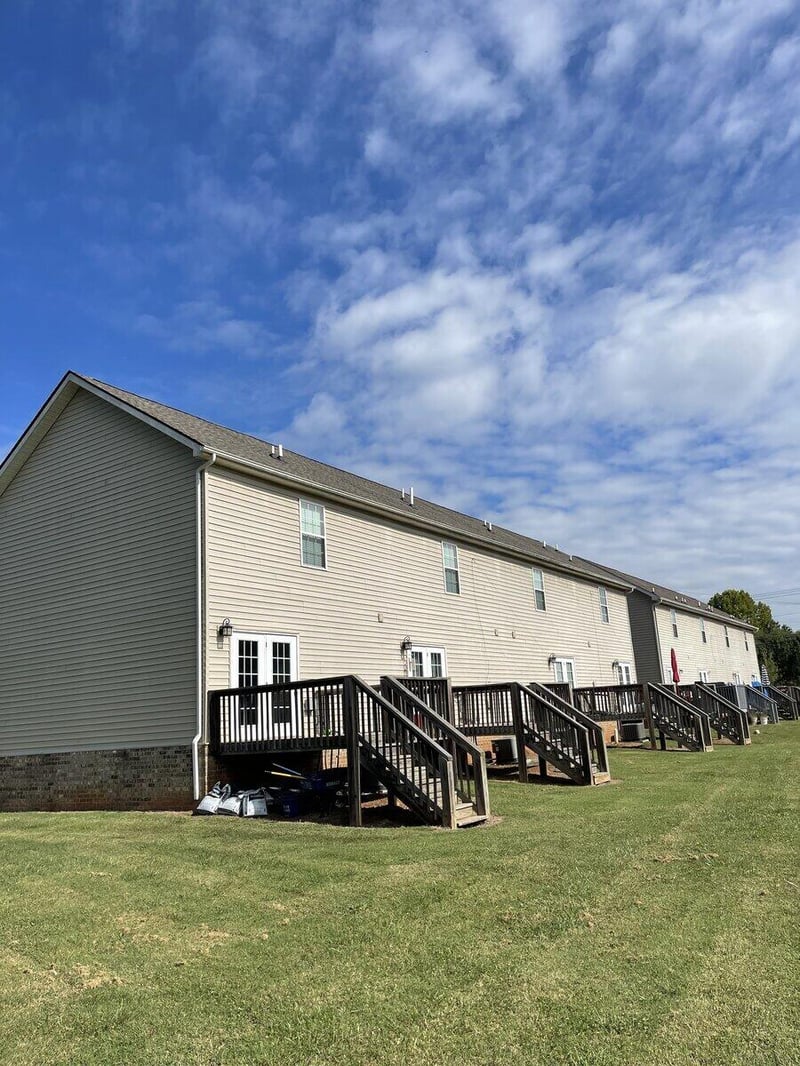 280 Beals Chapel Rd, Lenoir City, TN 37772