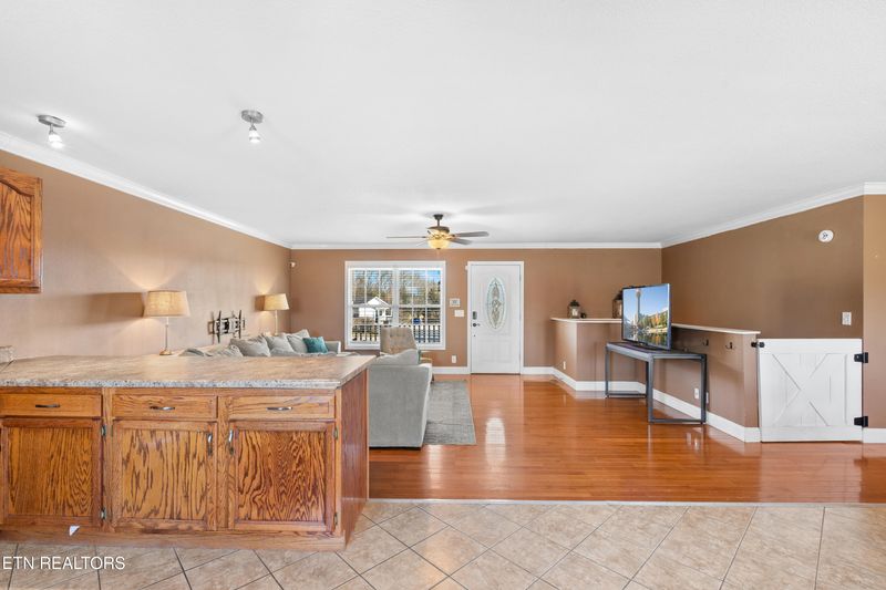 280 Butterscotch Ln, Loudon, TN 37774