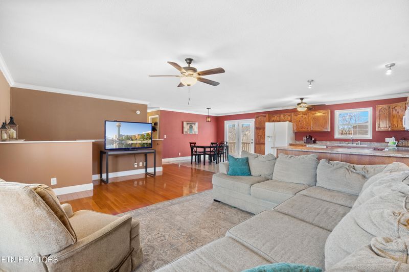 280 Butterscotch Ln, Loudon, TN 37774