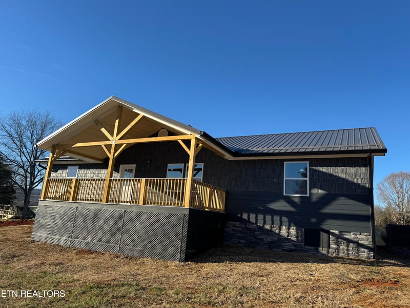 280 Hickory St, Bean Station, TN 37708