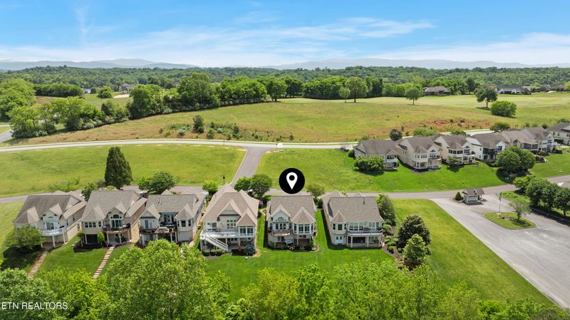 280 Morning Dove Dr, Vonore, TN 37885