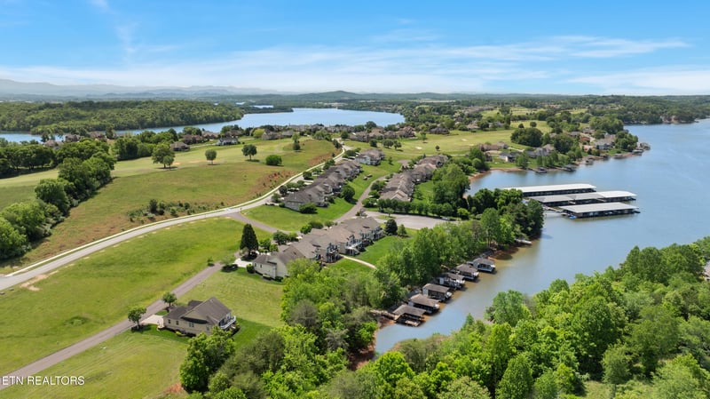 280 Morning Dove Dr, Vonore, TN 37885