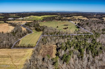 2800 Fork Creek Rd, Philadelphia, TN 37846