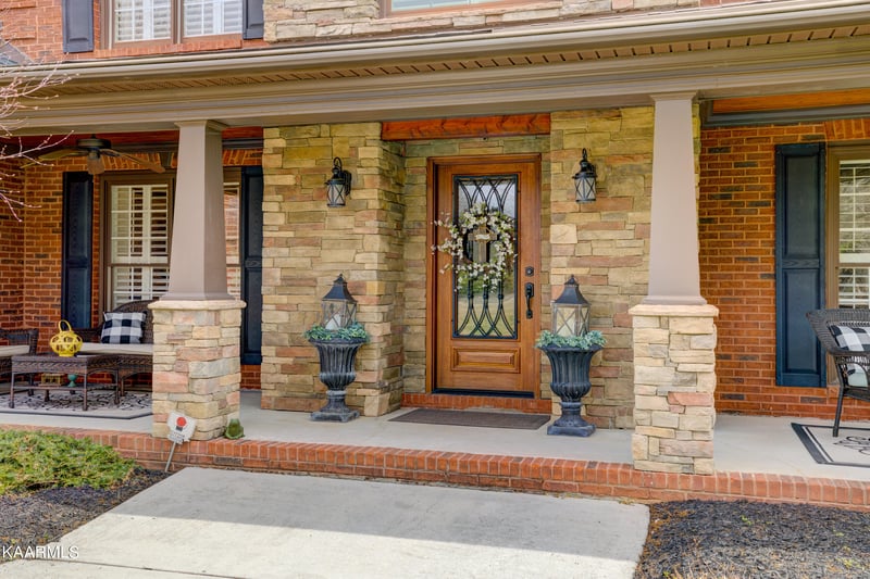 2800 Green Heron Blvd, Knoxville, TN 37938