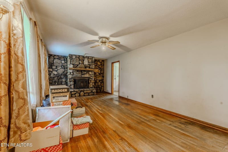 2800 Patrick Ave, Maryville, TN 37804