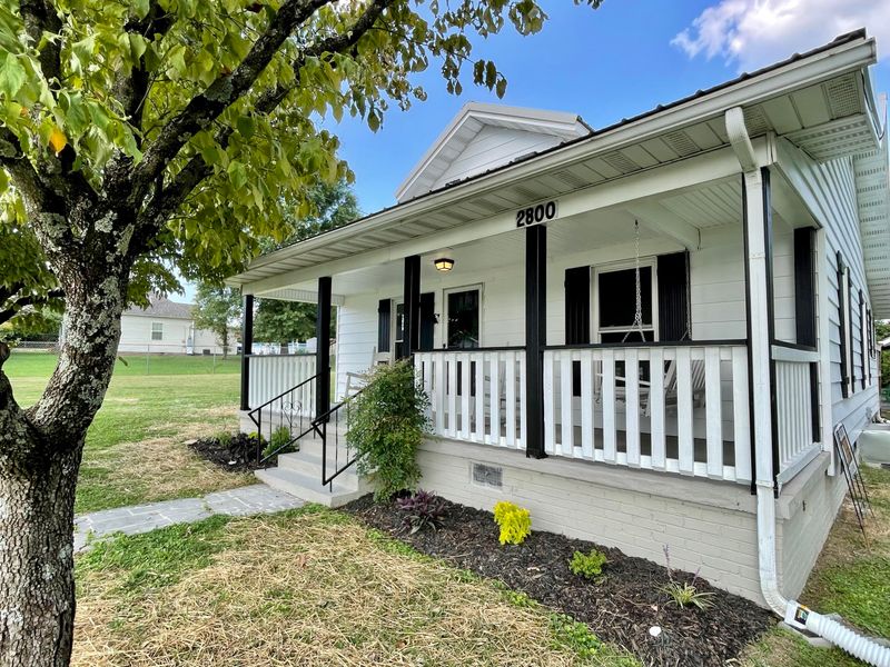 2800 Waverly St, Knoxville, TN 37921
