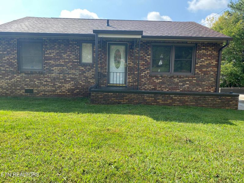 2802 Cecil Ave, Knoxville, TN 37917