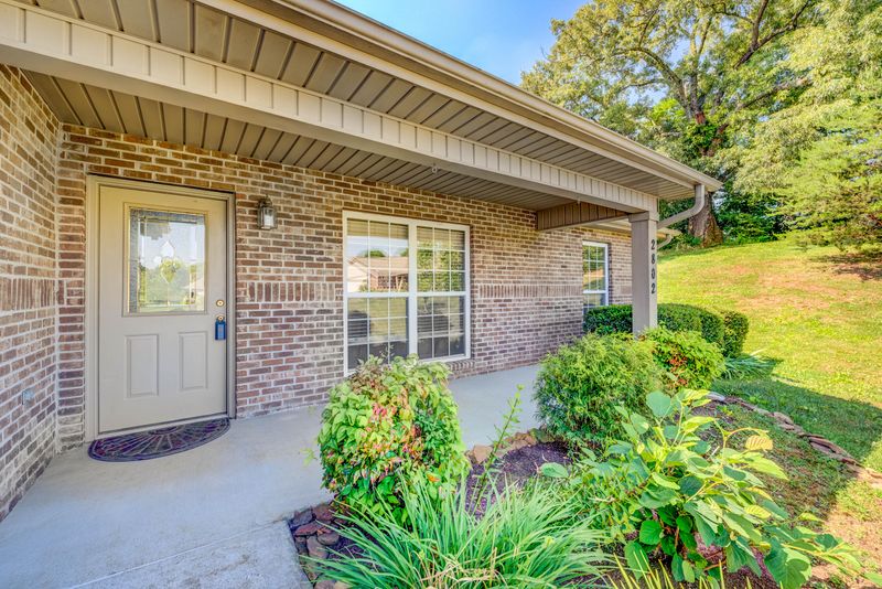 2802 Mayfly Way, Maryville, TN 37803
