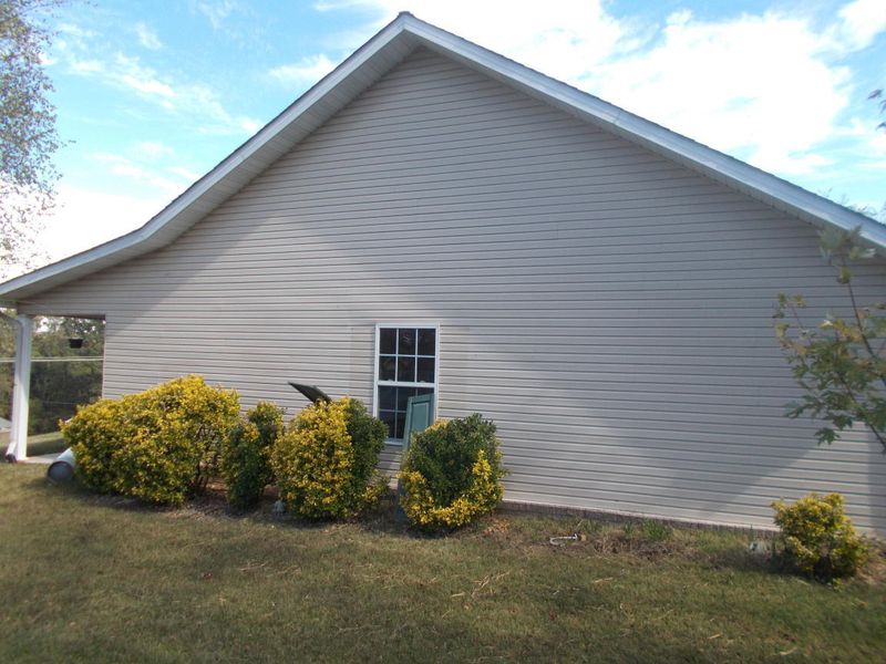 2802 Timberline Dr, Maryville, TN 37801