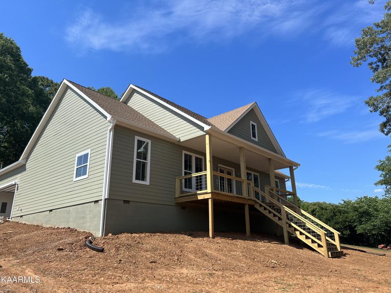 2804 Mentor Rd, Louisville, TN 37777