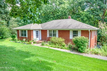 2804 Patrick Ave, Maryville, TN 37804