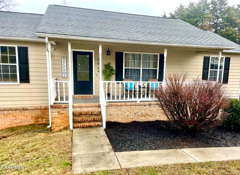 2804 Sood Rd, Knoxville, TN 37921