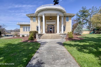 2805 Gibbs Dr, Knoxville, TN 37918