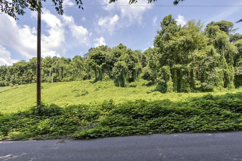 2805 Williams Rd, Knoxville, TN 37932