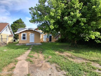 2806 Linden Ave, Knoxville, TN 37914