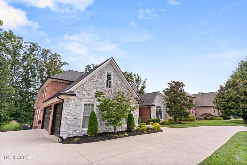 2808 Surfside Shores Ln, Knoxville, TN 37938