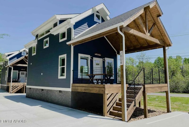 2808 Willa View Dr, Pigeon Forge, TN 37863