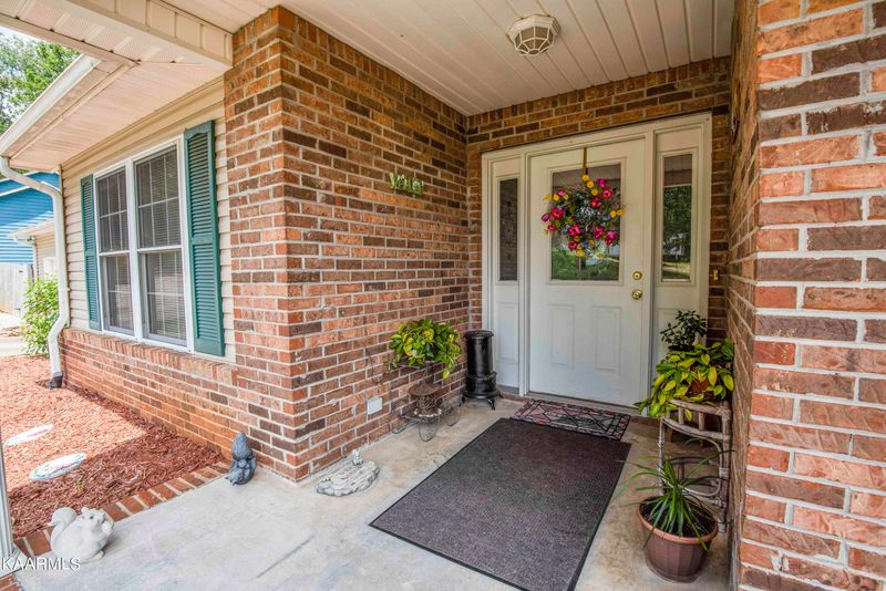 2809 Huffs Ferry Rd, Loudon, TN 37774