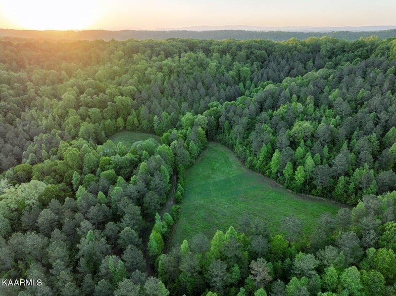 281 County Road 108, Athens, TN 37303