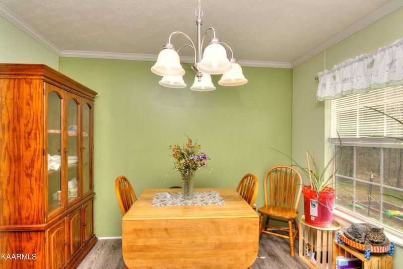 281 Lee Rd, Tellico Plains, TN 37385
