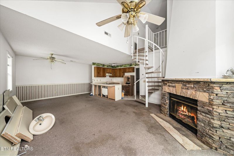 281 Moytoy Rd #204, Crab Orchard, TN 37723