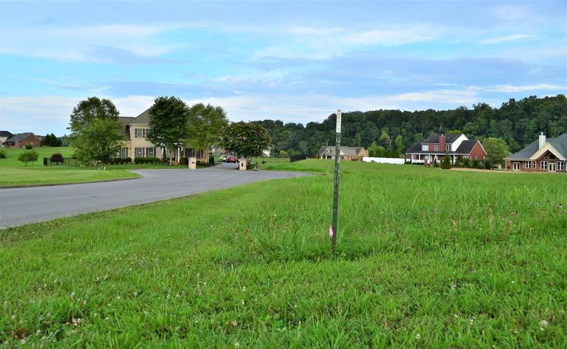 2811 Grace Arizona Ln, Kodak, TN 37764