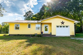 2811 Norcross Rd, Maryville, TN 37803