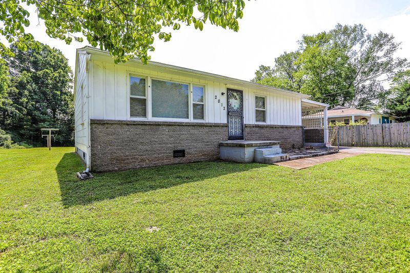 2812 Hackman St, Knoxville, TN 37920