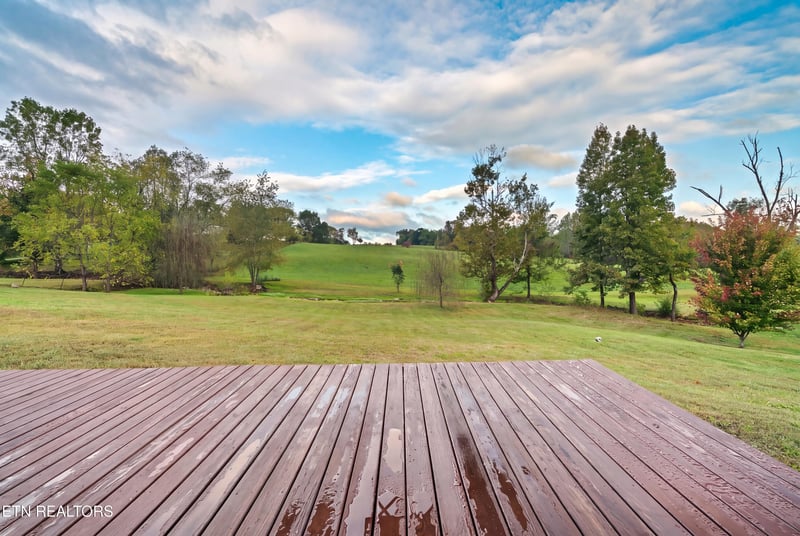2814 Covemont Rd, Sevierville, TN 37862