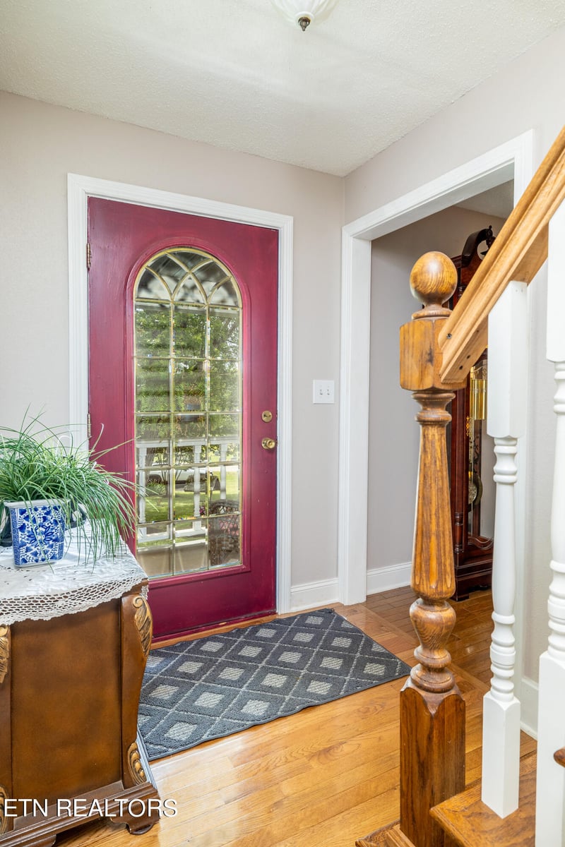 2814 Montvale Rd, Maryville, TN 37803