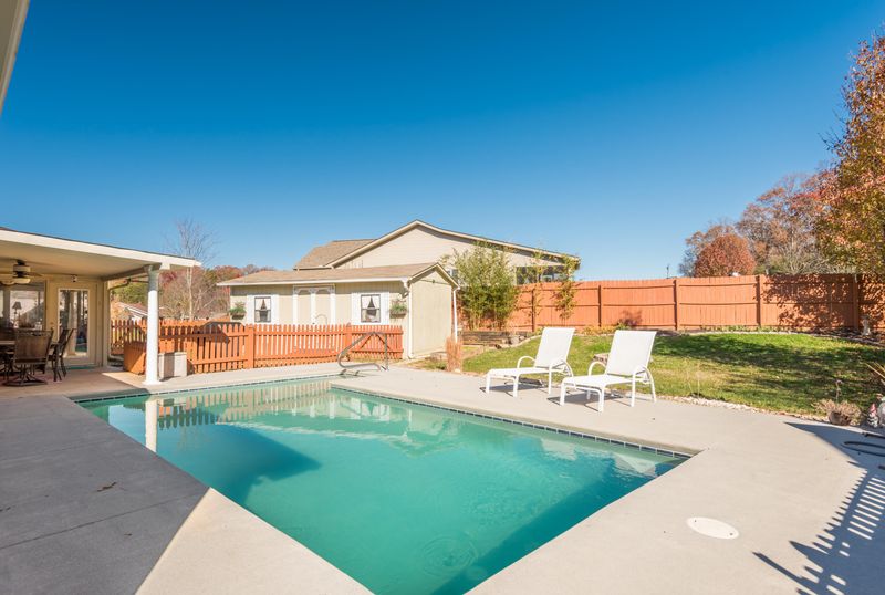 2816 June Bug Way, Maryville, TN 37803