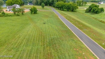 2817 Chestnut Ln, Loudon, TN 37774