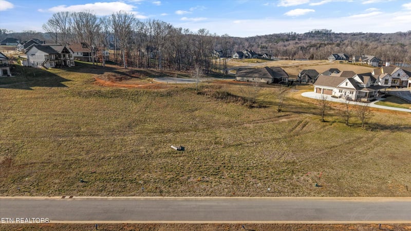 2817 Chestnut Ln, Loudon, TN 37774