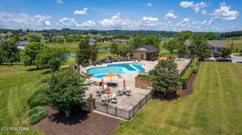 2817 Chestnut Ln, Loudon, TN 37774