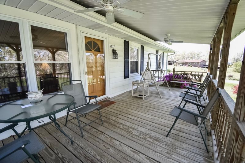 2817 Rush Miller Rd, Knoxville, TN 37914