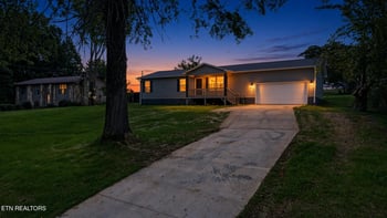 2818 Cansler Dr, Maryville, TN 37801