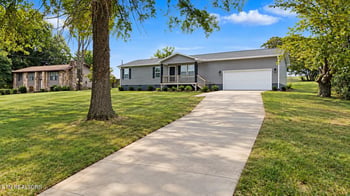2818 Cansler Dr, Maryville, TN 37801