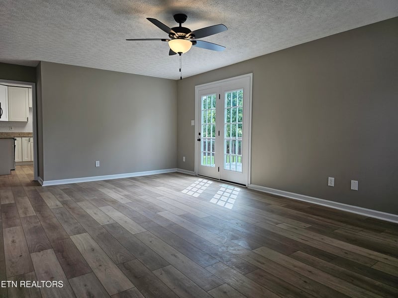 2818 Fawnridge Ln, Knoxville, TN 37938