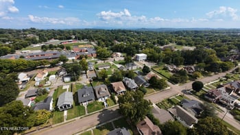 2818 Linden Ave, Knoxville, TN 37914